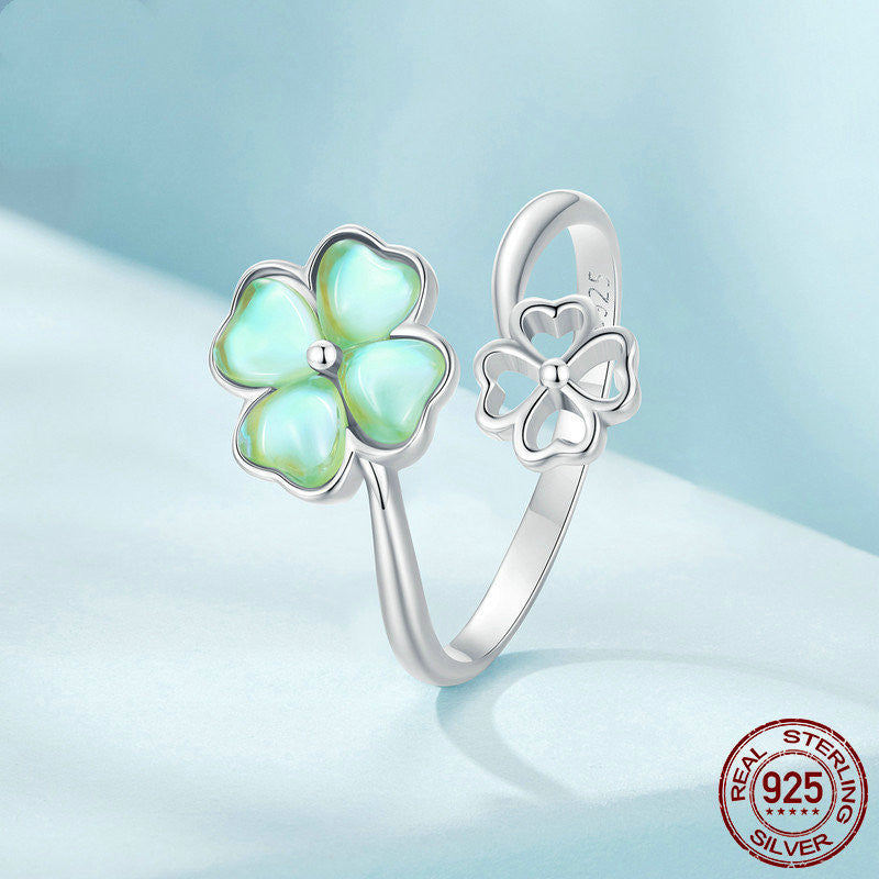 TRENDZ Lucky Four-Leaf Clover Ring