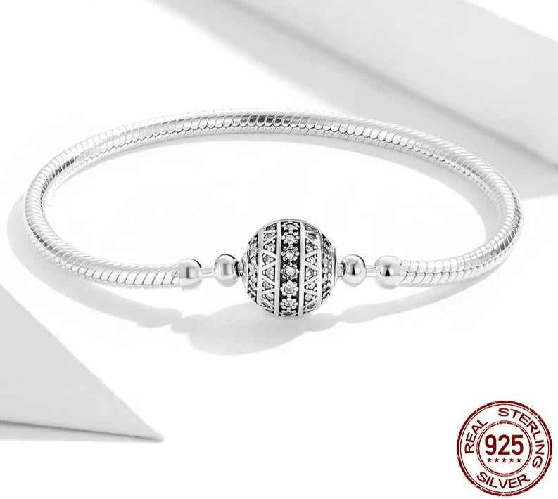 TRENDZ 925 Sterling Silver Dazzling Clear CZ Bracelet