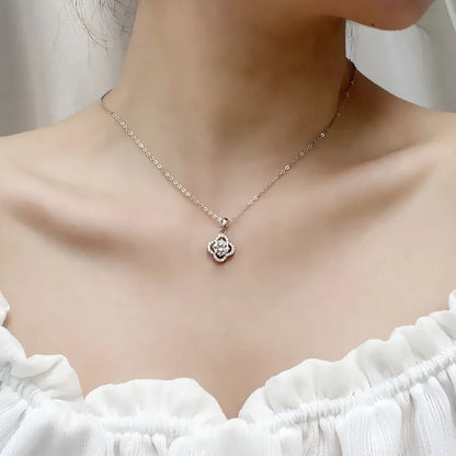 TRENDZ 1 Carat Moissanite Pendant