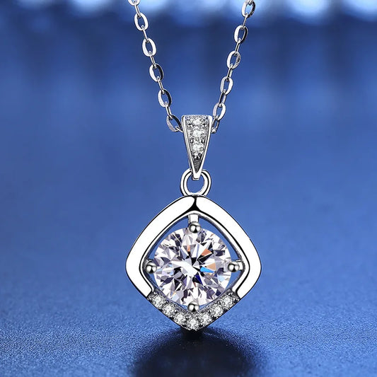 TRENDZ Square 1 Carat D Color Moissanite Diamond Necklace