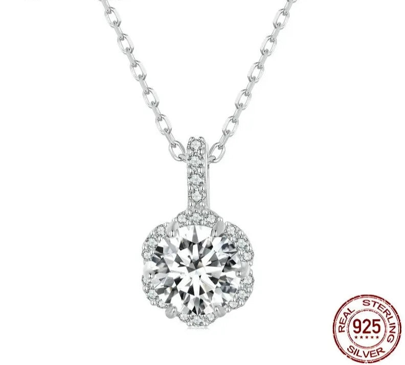 TRENDZ 1.0 CT VVS1 D Moissanite Flower Necklace