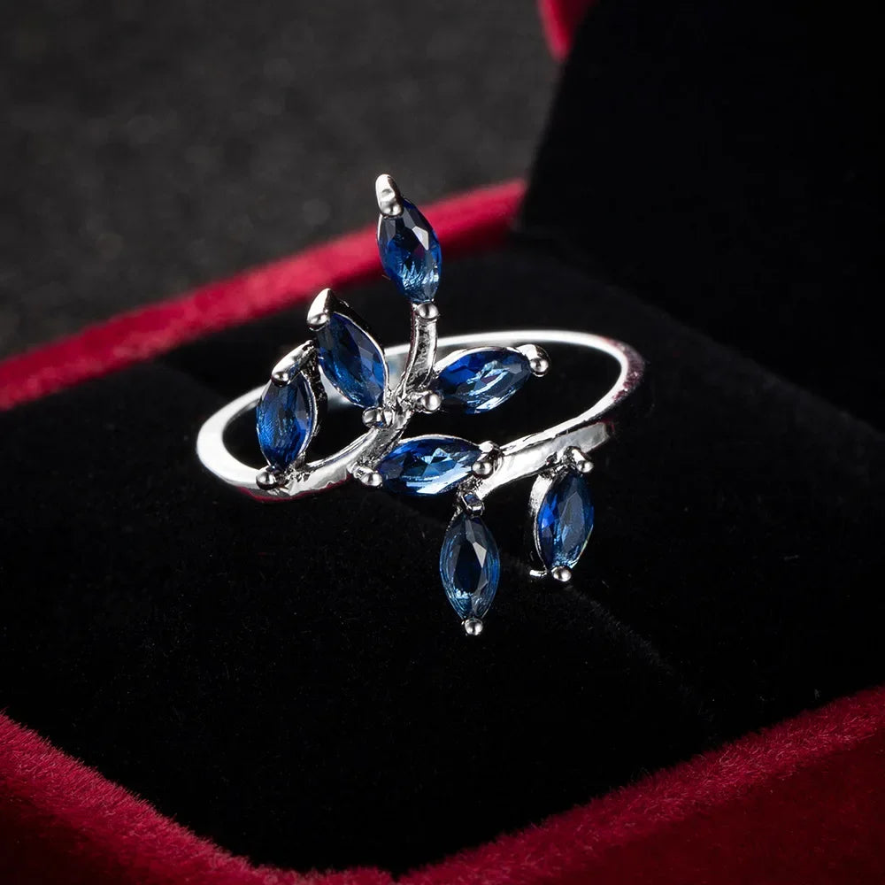 TRENDZ Luxury Blue Zircon Tree Leaves Ring