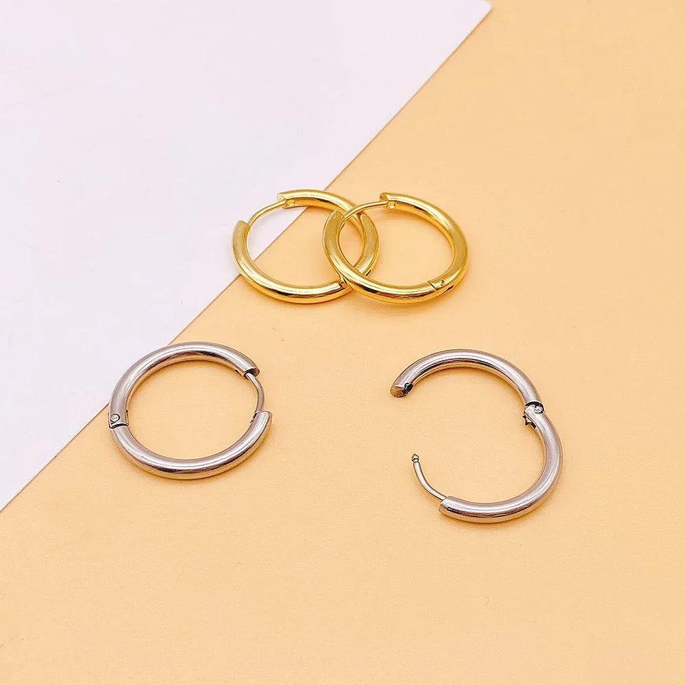 TRENDZ Small Hoop Earrings