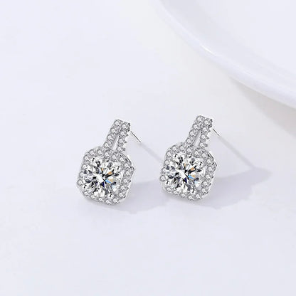 TRENDZ Classic White Moissanite 1ct Square Earrings