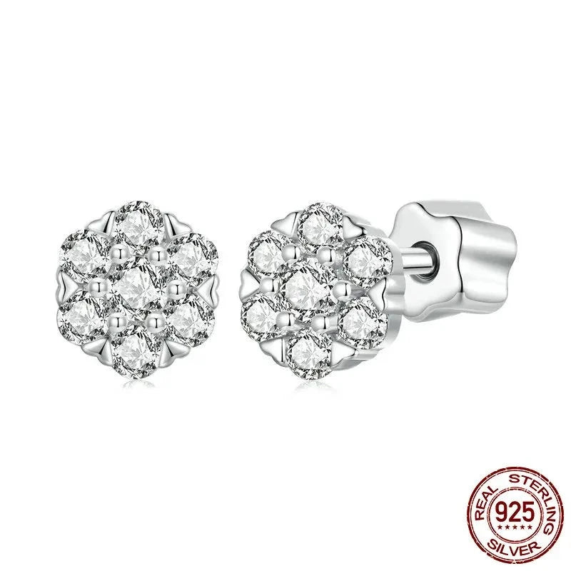 TRENDZ Classic Flower Moissanite Stud Earrings