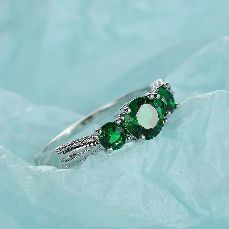 TRENDZ Vintage Green Zircon Ring