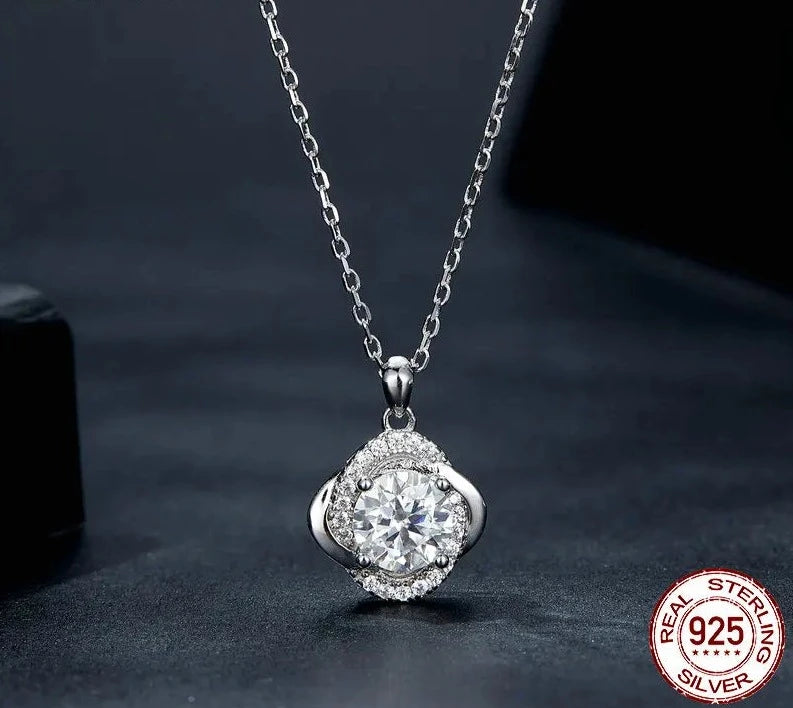 TRENDZ 1 Carat Real Moissanite Pendant