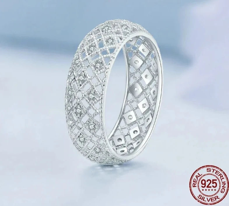 TRENDZ 925 Sterling Silver Hollow Pattern Ring