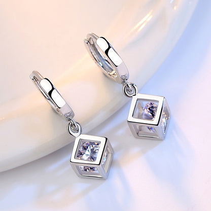 TRENDZ Cube Earrings